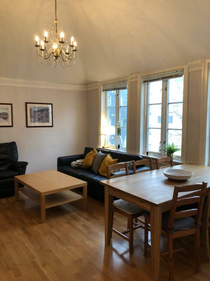 Big Central Apartment With Parking Bergen Exteriör bild
